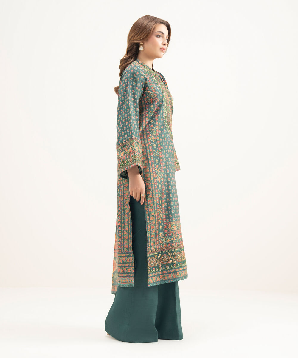 Women's Unstitched Blended Grip Silk Embroidered Green 3 Piece Suit