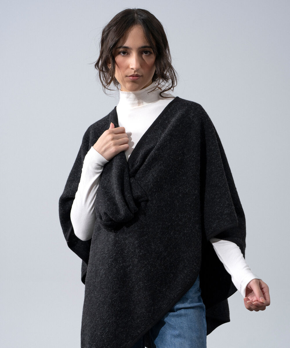 Women's Western Wear Black Polyester Cape Shawl