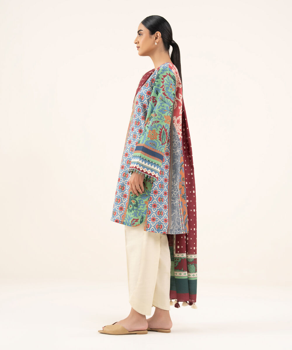 Women's Unstitched Light Khaddar Printed Multi 2 Piece Suit