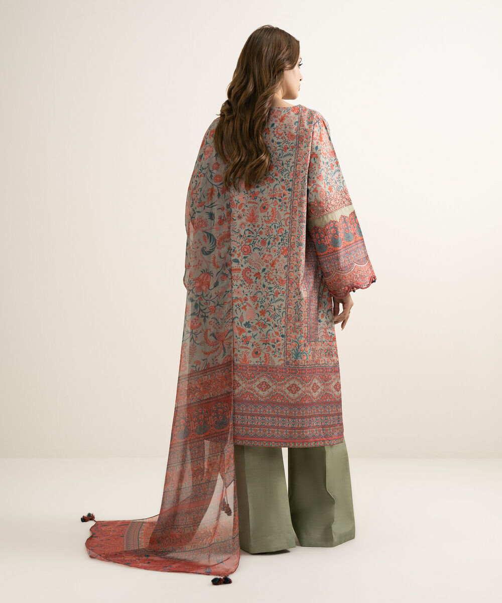 Women's Unstitched Blended Grip Silk Embroidered Multi 3 Piece Suit