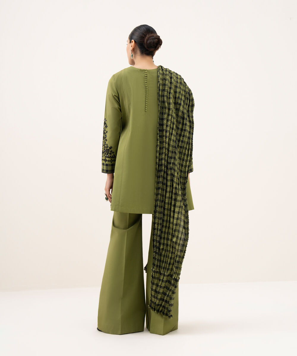 Women's Unstitched Lawn Embroidered Green 3 Piece Suit