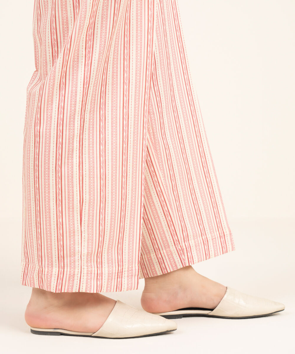 Women's RTW Crosshatch Printed Off White Straight Pants