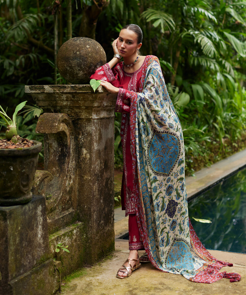 Women's RTW Dobby Embroidered Maroon 3 Piece Suit