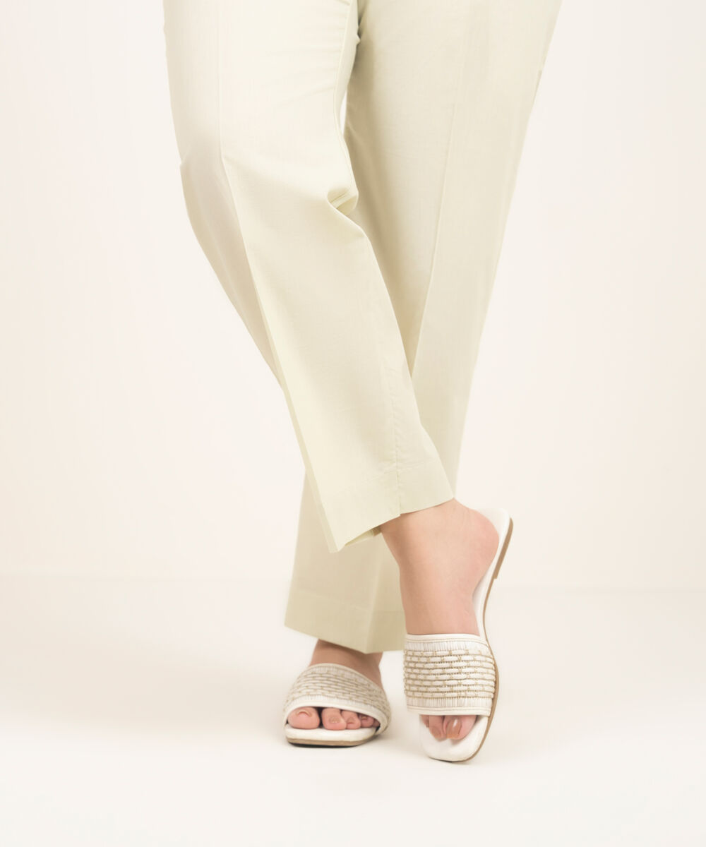 Women's RTW Lawn Solid Green Straight Pants