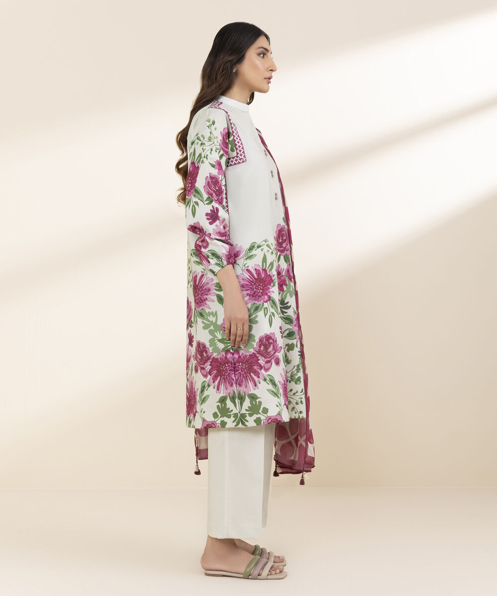 Unstitched Women's Off White Lawn 3 Piece Suit