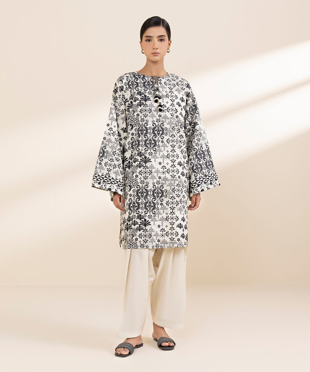 Women's Unstitched Lawn Printed Multi 2 Piece Suit