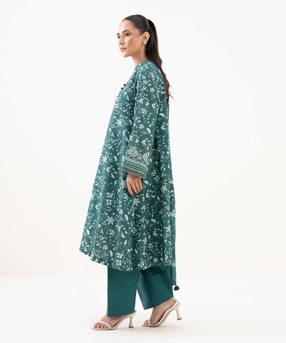 Women's Unstitched Khaddar Embroidered Green 3 Piece Suit