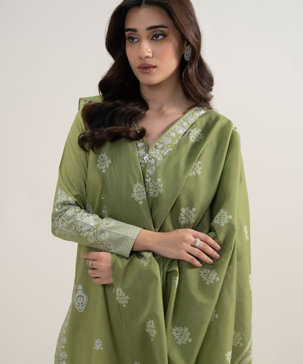 Women's Unstitched Dobby Embroidered Green 3 Piece Suit