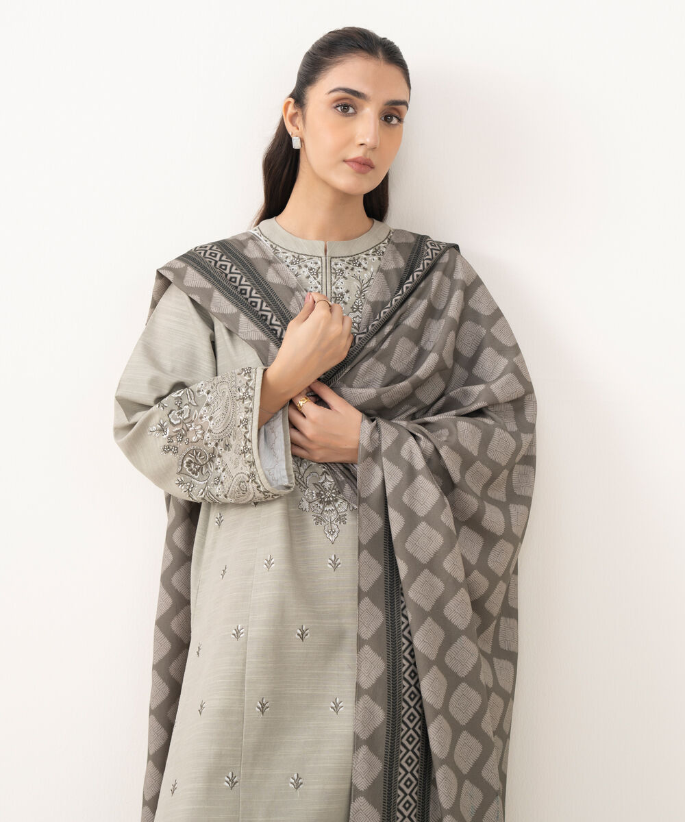 Women's Unstitched Light Khaddar Embroidered Grey 3 Piece Suit