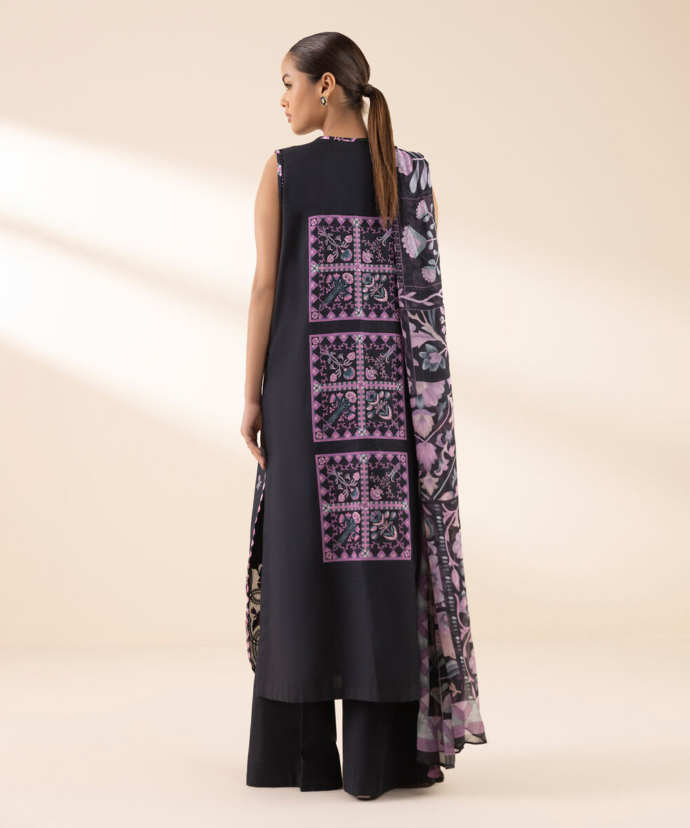 U3PESG25V526 Unstitched 3 PC U3PESG25V526