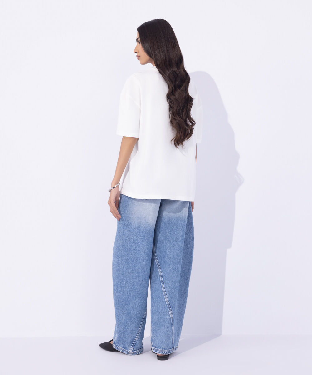 Women's Western Wear White Loose Fit Graphic T-Shirt