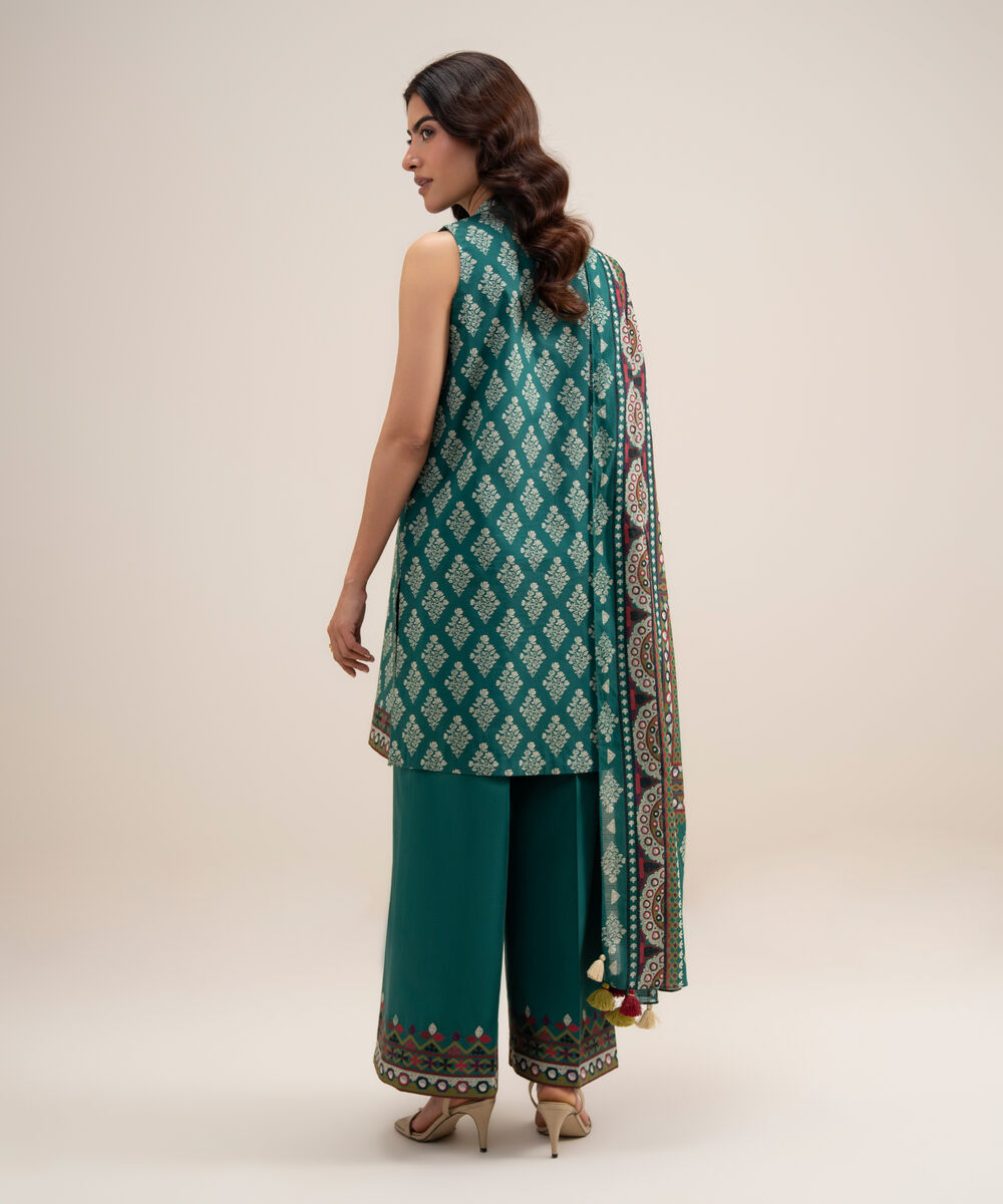 Women's Unstitched Lawn Printed Green 3 Piece Suit