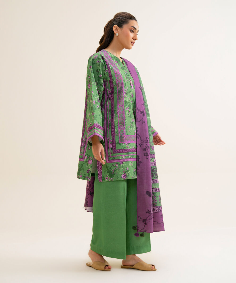 Women's Unstitched Premium Khaddar Printed Green 3 Piece Suit