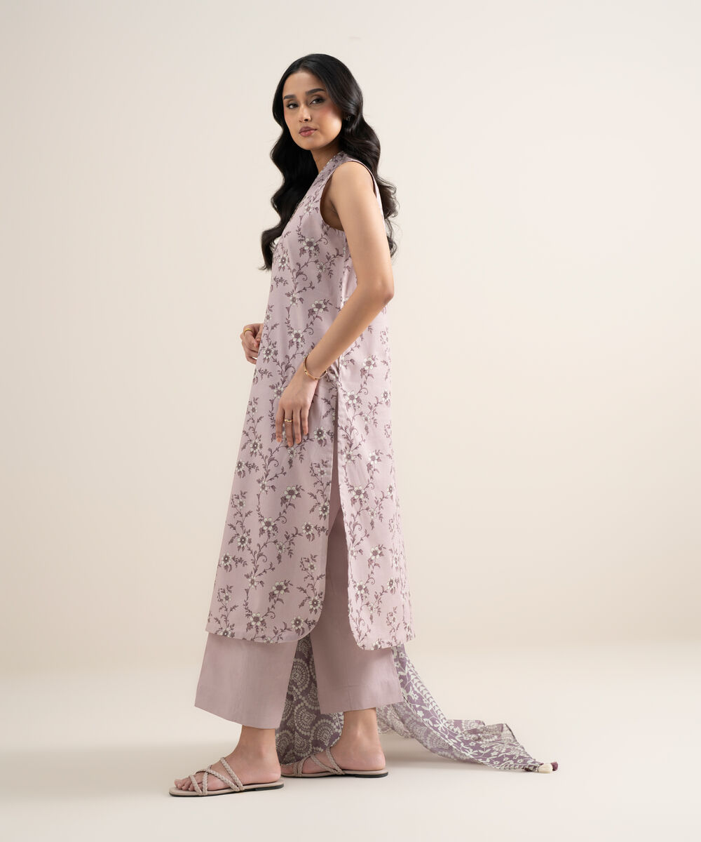 Women's Unstitched Lawn Printed Tea Pink 3 Piece Suit