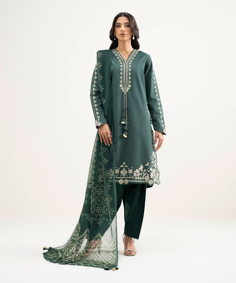 Women's Unstitched Zari Lawn Embroidered Green 3 Piece Suit