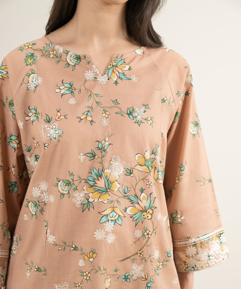 Women's RTW Crosshatch Embroidered Peach Straight Shirt