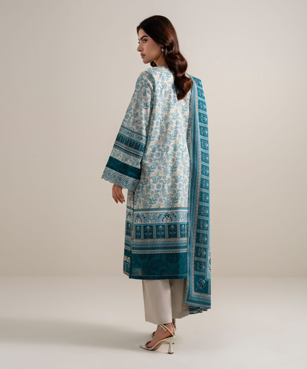 Women's Unstitched Lawn Embroidered Peach 3 Piece Suit