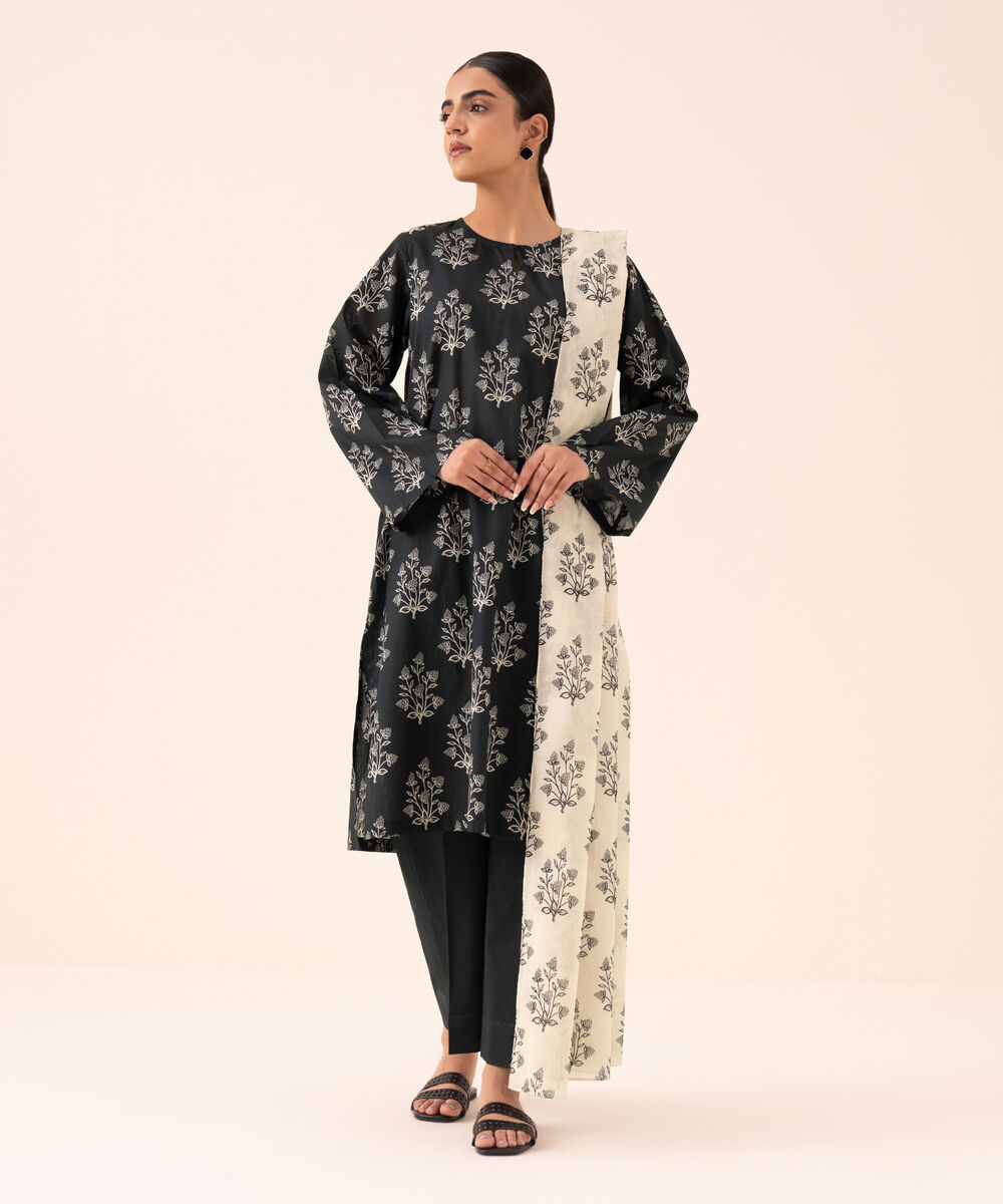 Women's Unstitched Lawn Printed Black 3 Piece Suit