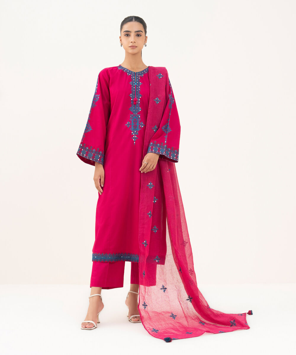 Blended Textured Karandi Pink Embroidered Dupatta