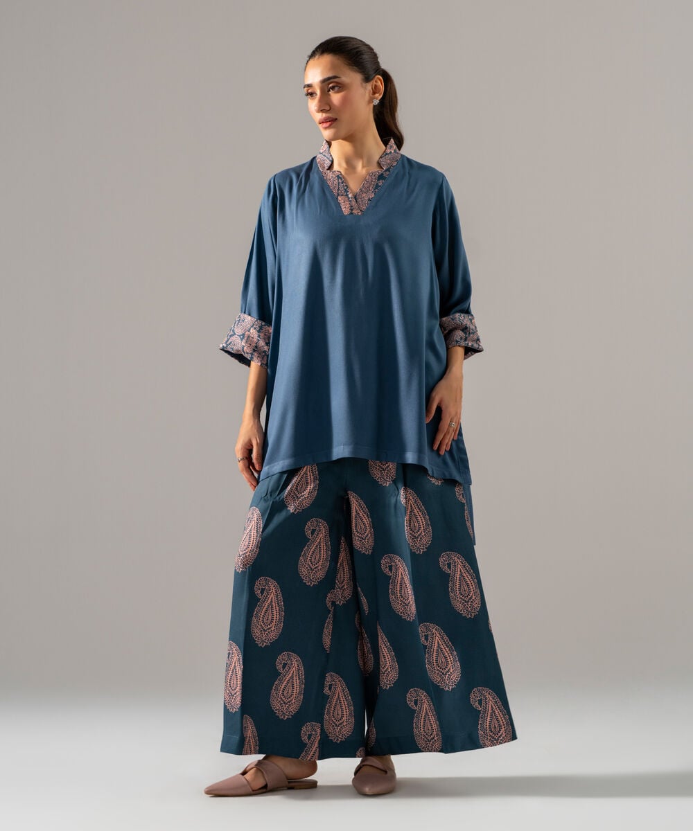 Women's RTW Bedford Solid Blue Straight Shirt