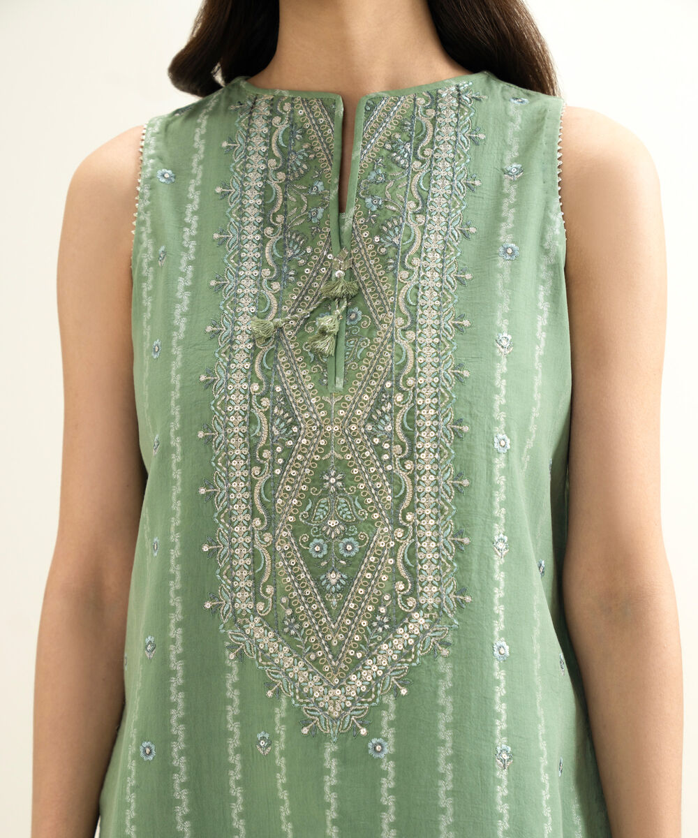 Women's Unstitched Extra Weft Jacquard Embroidered Green 3 Piece Suit