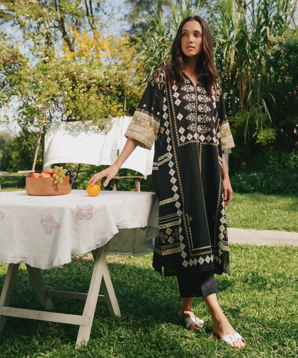 Women's RTW Textured Cotton Printed Black A-Line Shirt