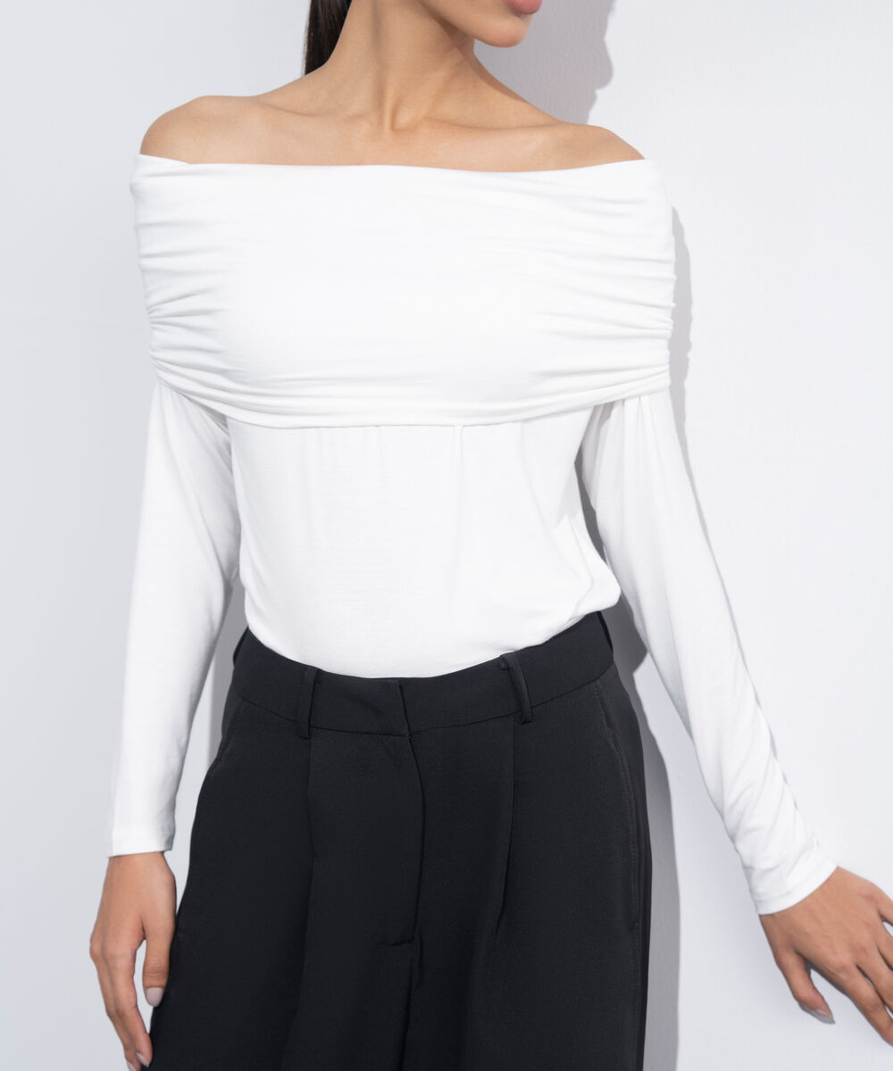 Women's Western Wear White Gathered Off-Shoulder Top