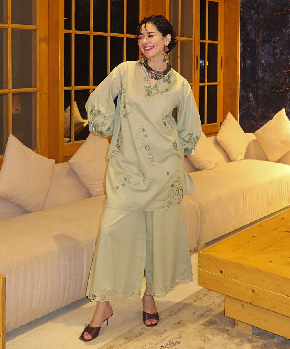 Women's RTW Dobby Solid Embroidered Green Straight Shirt