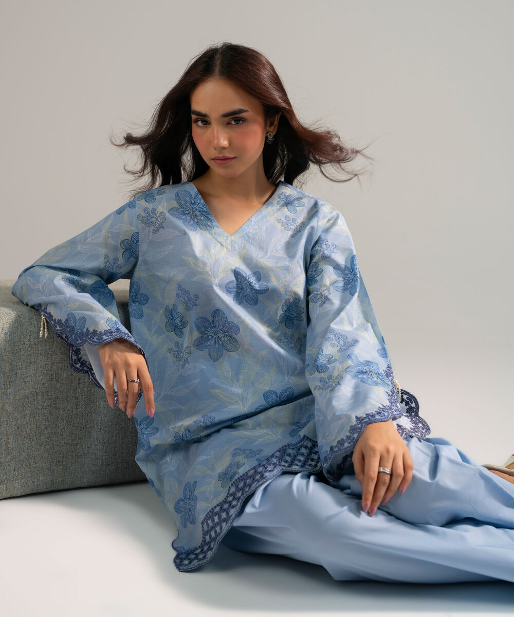 Women's RTW Slub Lawn Embroidered Blue 2 Piece Suit