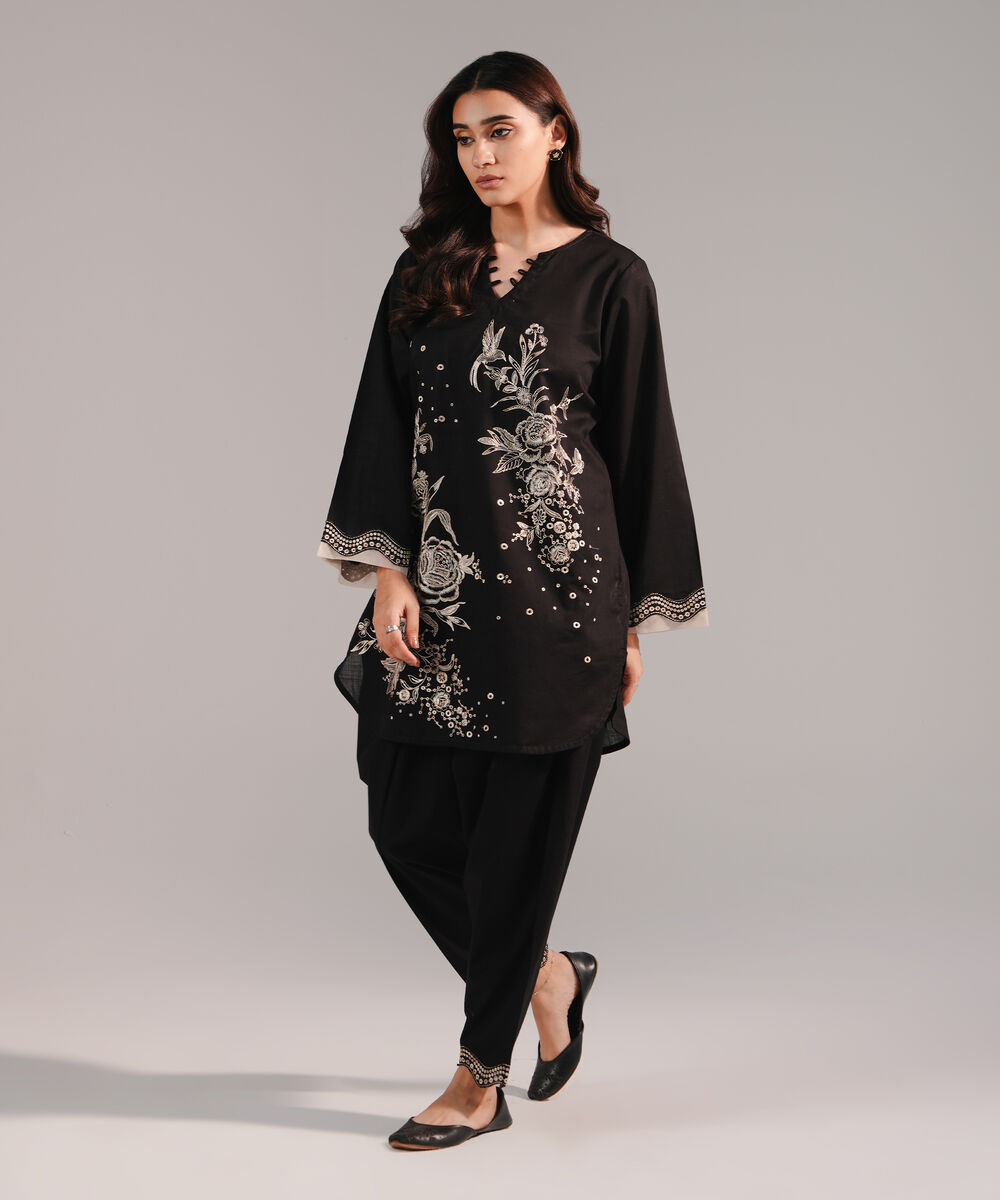 Women's RTW Crosshatch Embroidered Black Straight Shirt