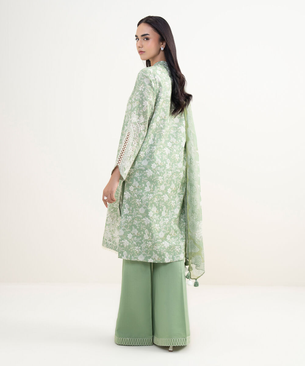 Women's Unstitched Lawn Embroidered Green 3 Piece Suit