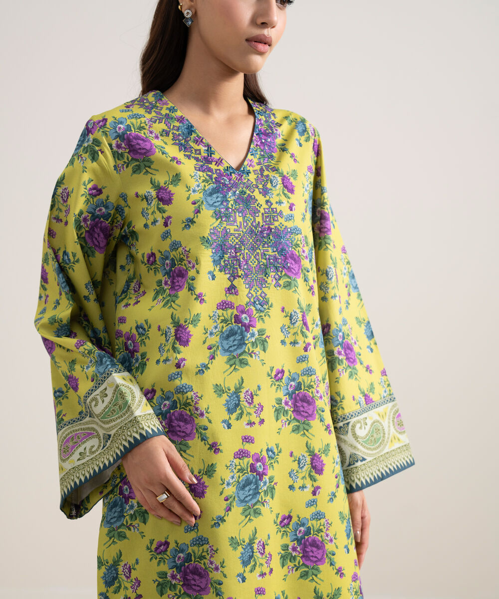 Women's Unstitched Lawn Embroidered Parrot Green 3 Piece Suit