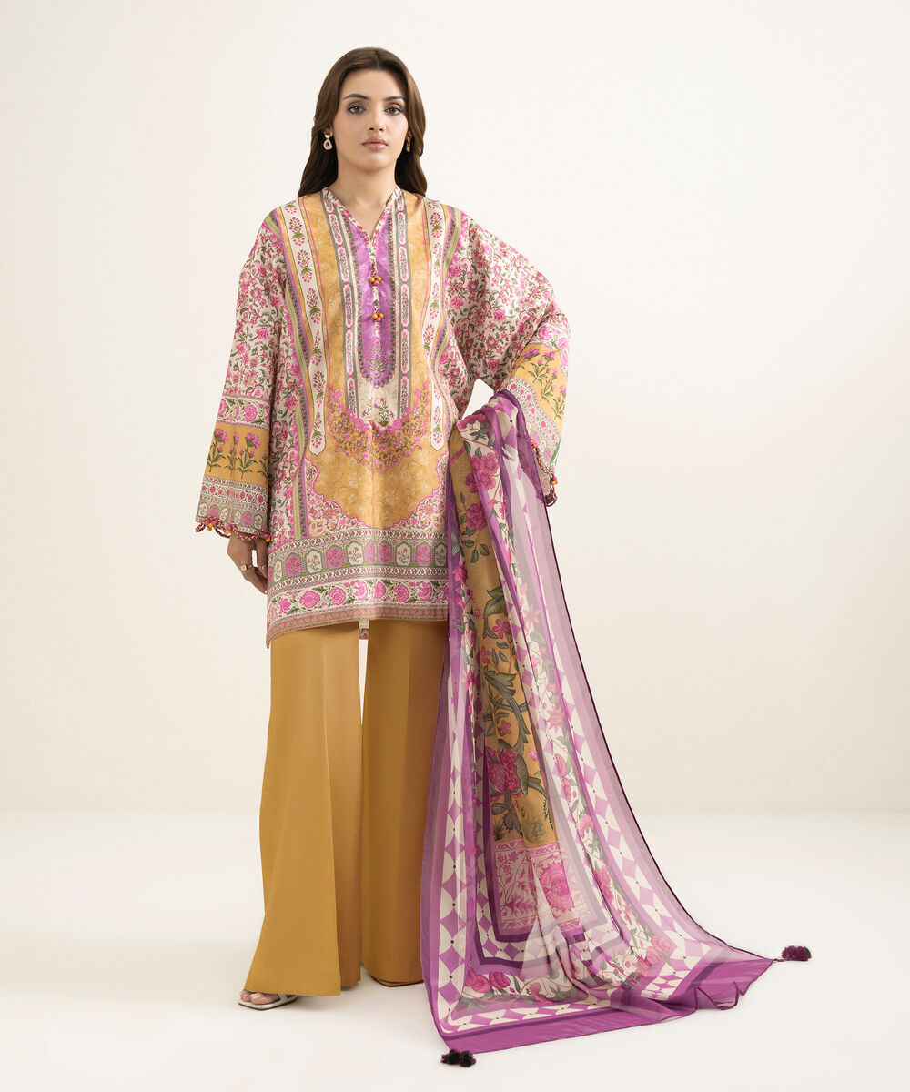 Women's Unstitched Blended Grip Silk Embroidered Multi 3 Piece Suit