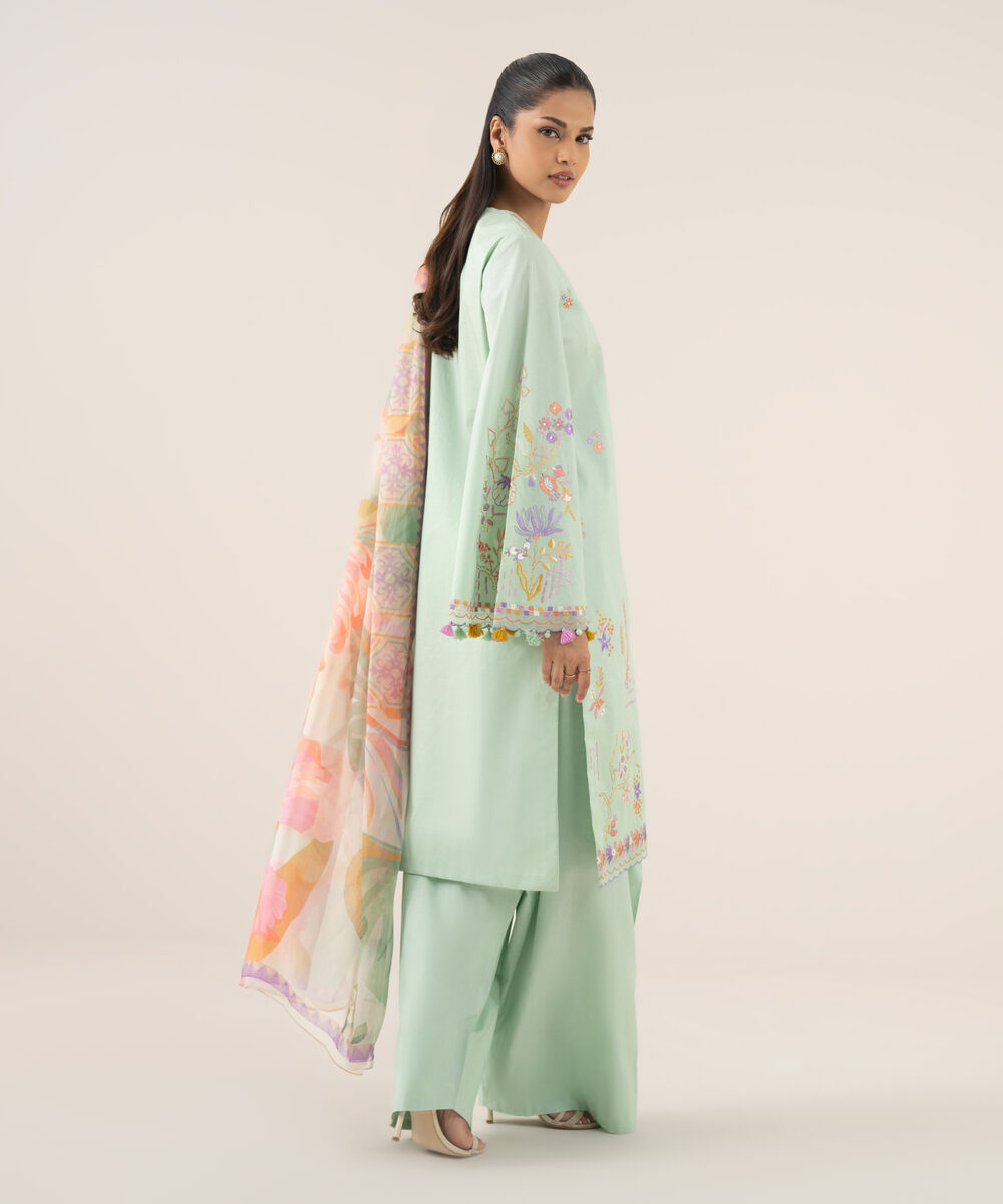 Women's Unstitched Textured Lawn Embroidered Green 3 Piece Suit