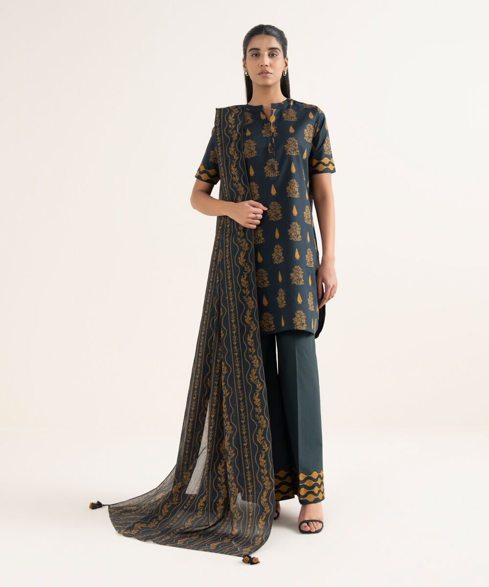 Women's Unstitched Lawn Printed Black 2 Piece Suit
