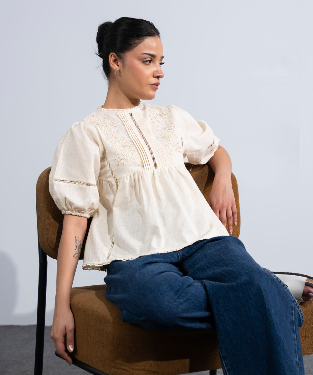 Women's Western Off-White Embroidered Top With Puffed Sleeve