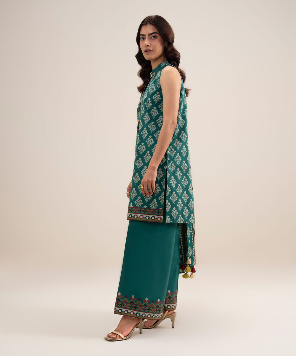 Women's Unstitched Lawn Printed Green 3 Piece Suit