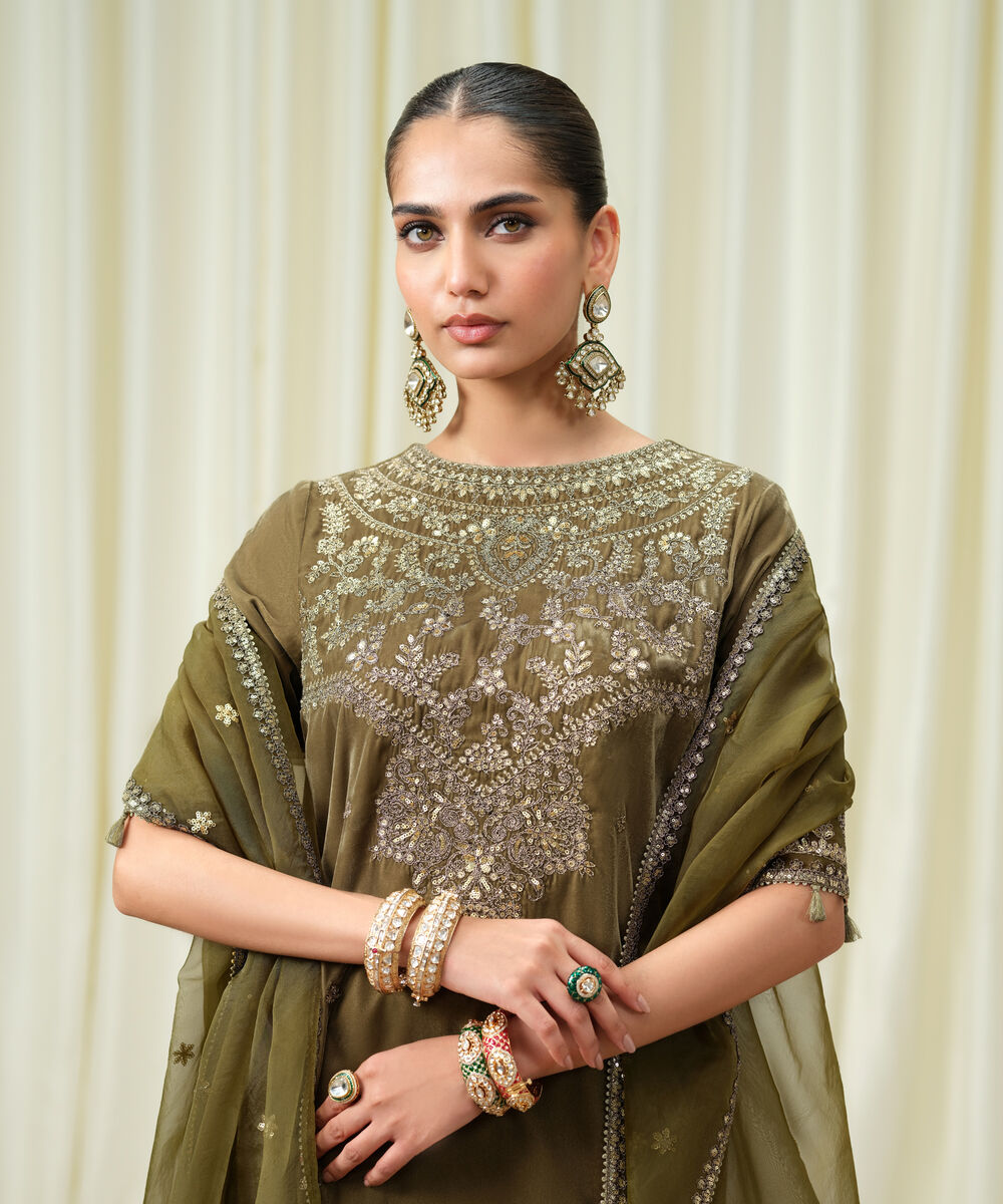 Women's Unstitched Velvet Embroidered Green 3 Piece Suit