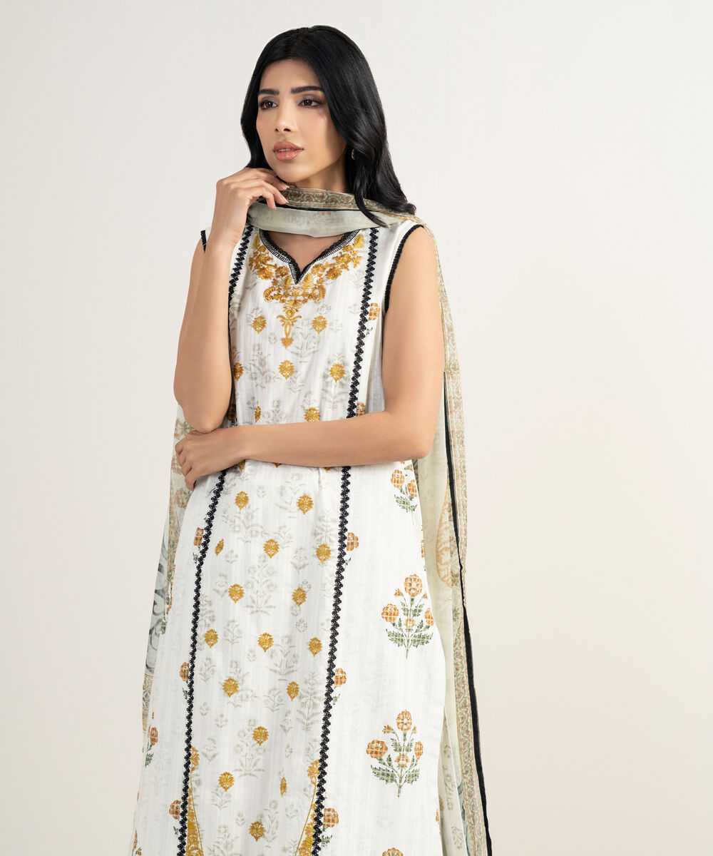 Women's RTW Dobby Embroidered White 3 Piece Suit