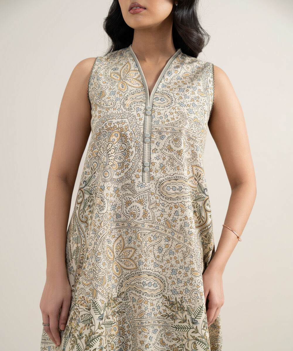 Women's Unstitched Lawn Printed Off White 2 Piece Suit