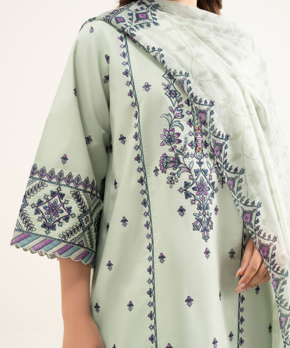 Women's Unstitched Lawn Green Embroidered 3 Piece Suit