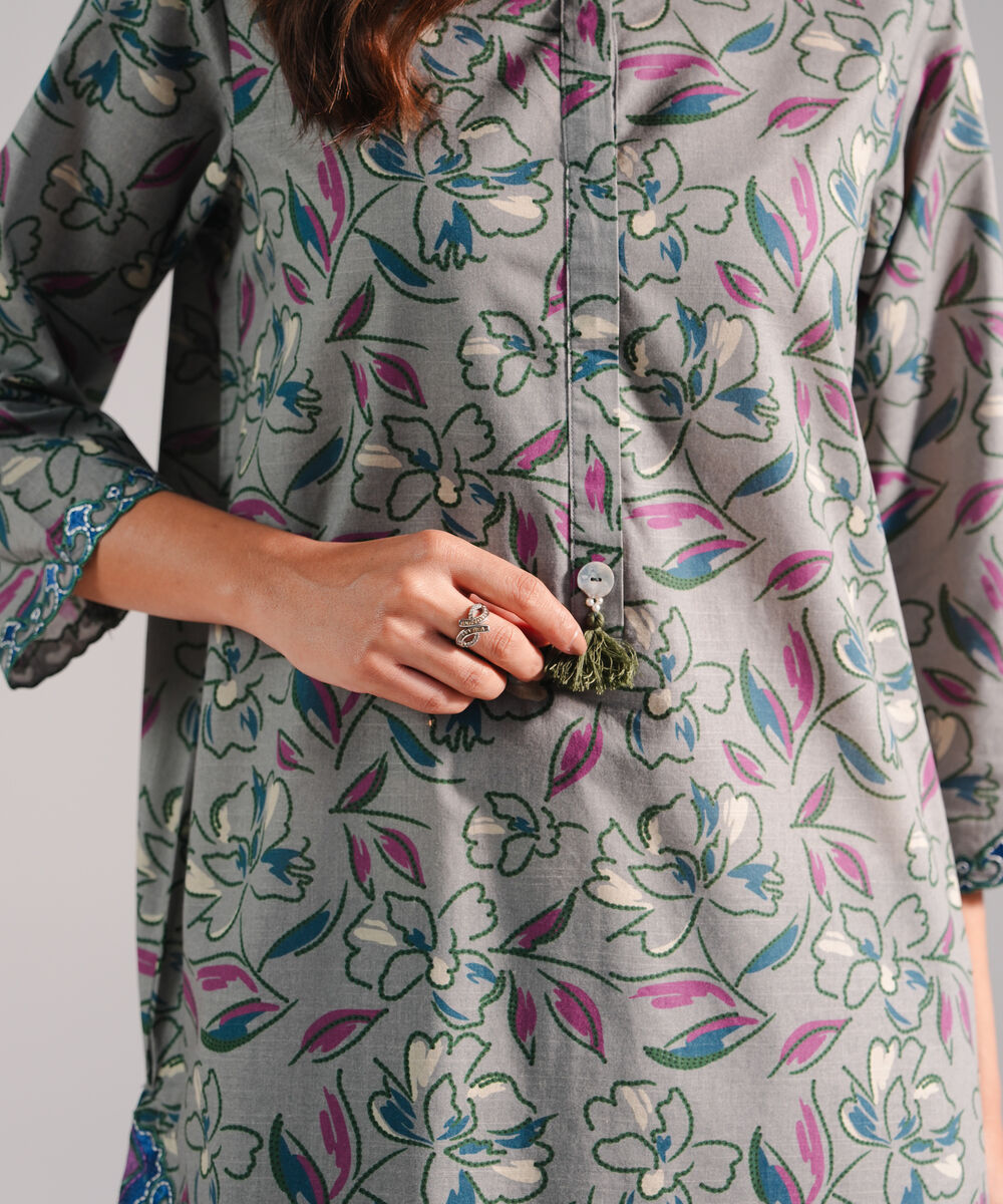 Women's RTW Slub Lawn Embroidered Grey 2 Piece Suit