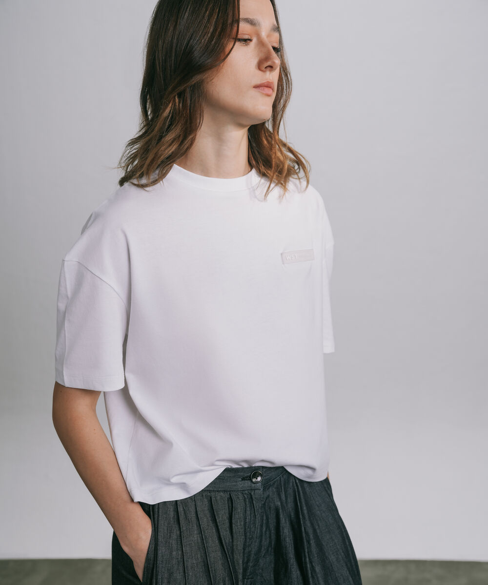 Women's Western Wear White Relaxed Fit Wst T-Shirt