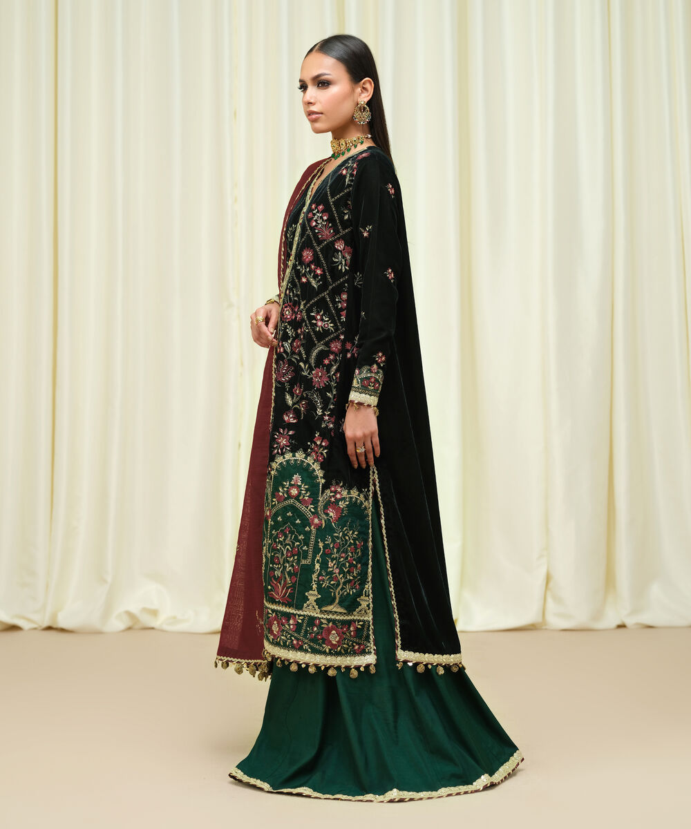 Women's Unstitched Velvet Embroidered Green 3 Piece Suit