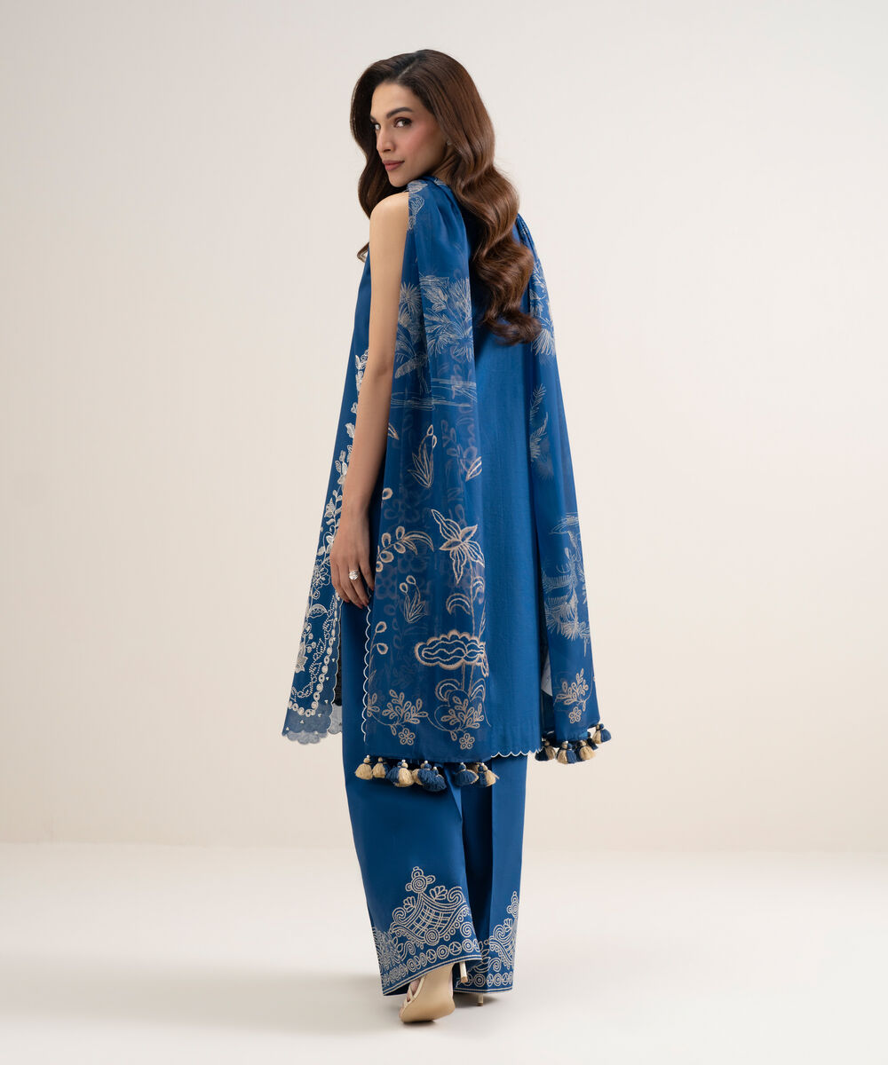 Women's Unstitched Slub Lawn Embroidered Teal Blue 3 Piece Suit