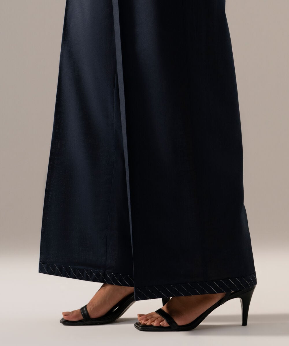 Women's RTW Cross Hatch Solid Dark Blue Culotte