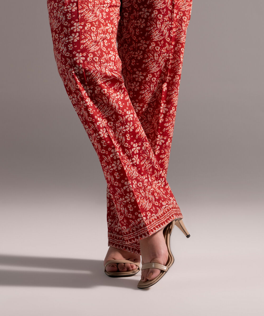 Women's RTW Cross Hatch Printed Red Straight Pants