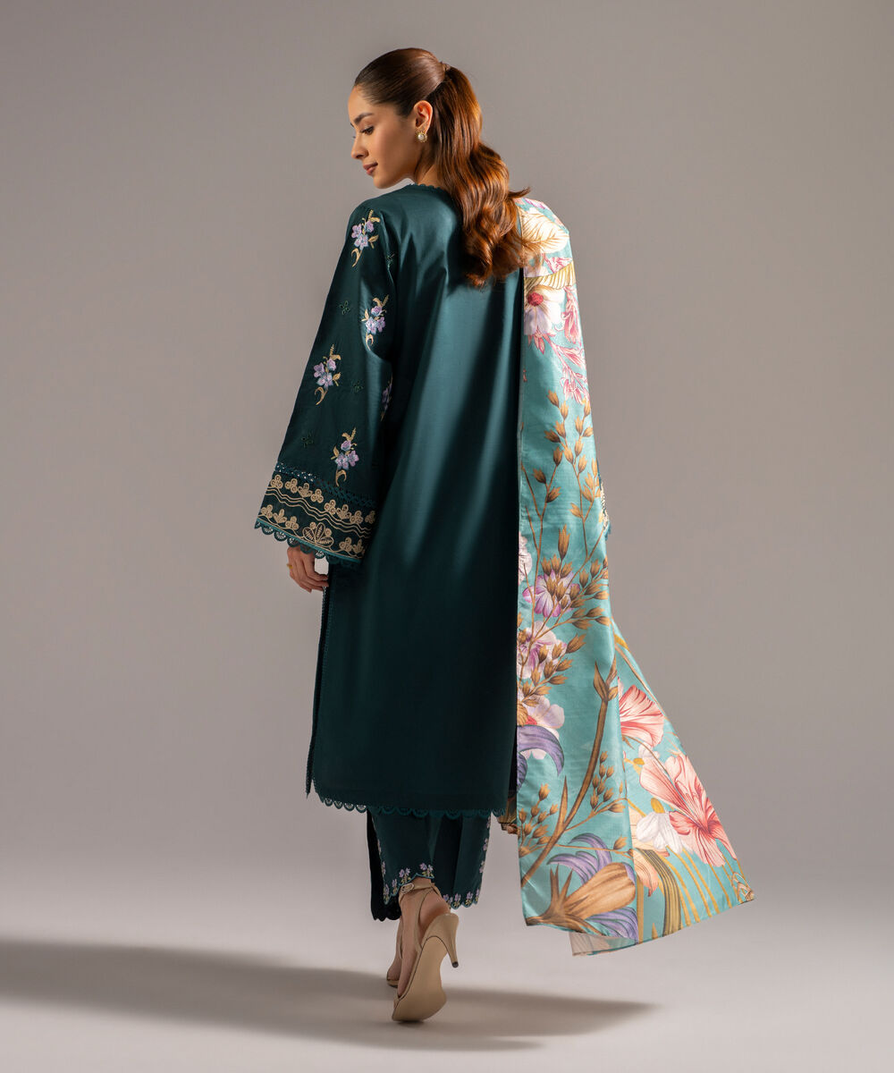 Women's RTW Slub Lawn Embroidered Dark Green 3 Piece Suit
