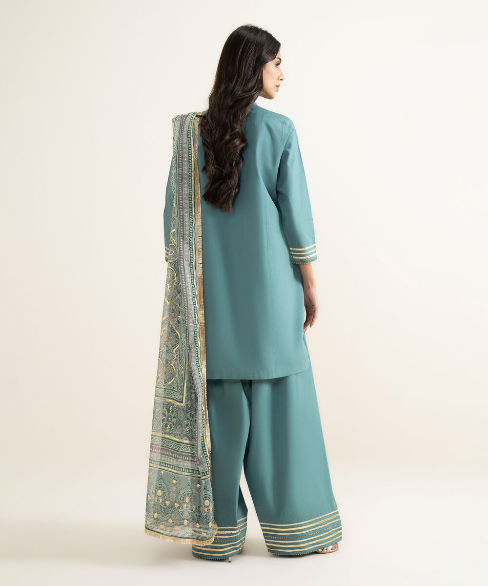 Women's Unstitched Textured Lawn Embroidered Green 3 Piece Suit