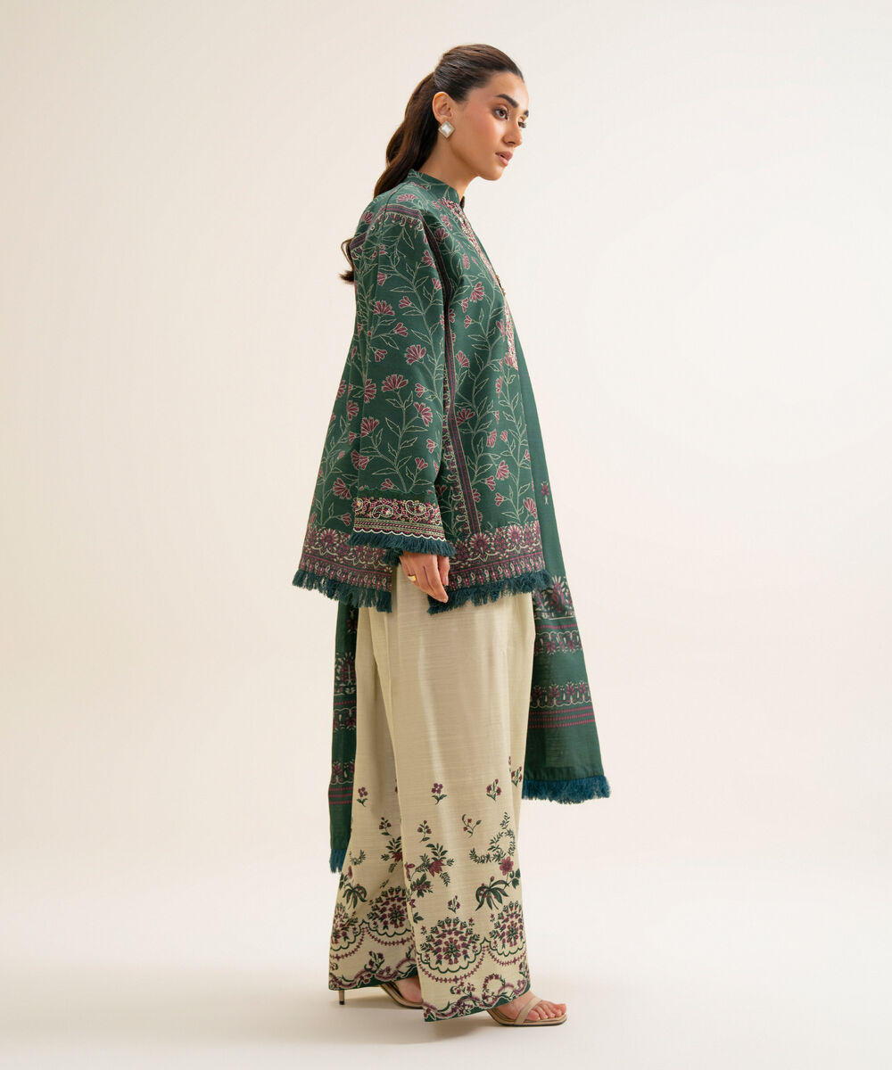 Women's Unstitched Premium Khaddar Embroidered Green 3 Piece Suit